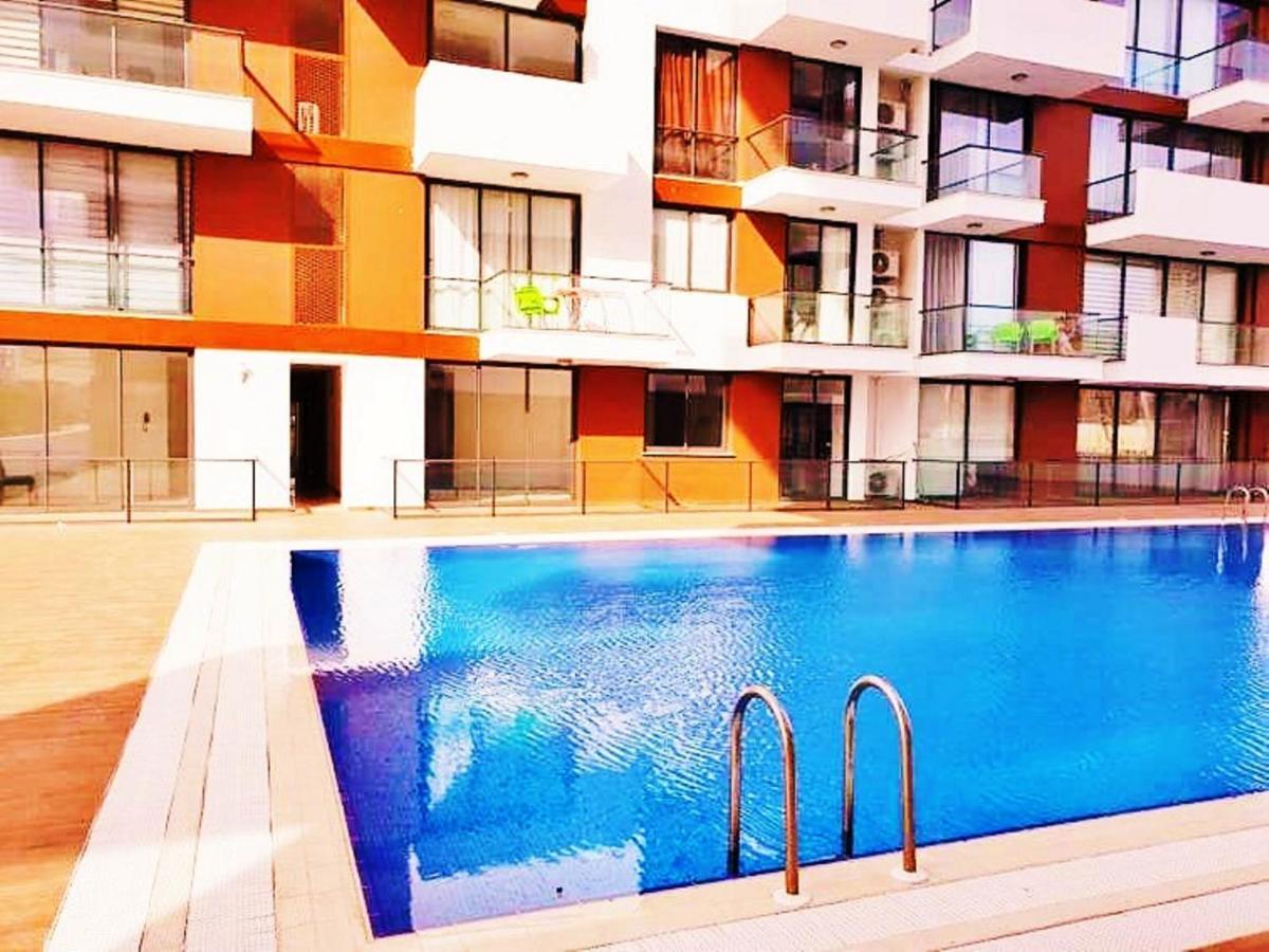 Uptown Holiday App & Pool Daily Rental Contactless Check In & Check Out Фамагуста Екстериор снимка